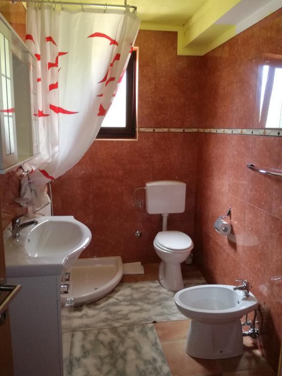 Apartment Nela Funtana Luaran gambar